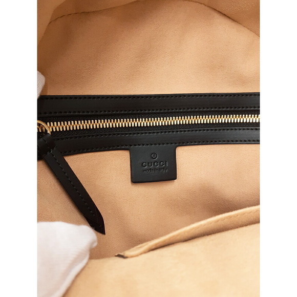 Gucci GG Supreme Bee Backpack - Picture 8 of 9